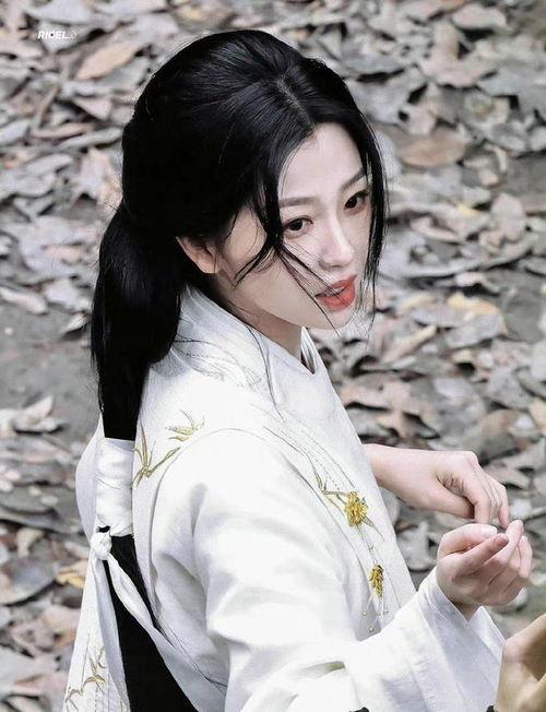 虞书欣张凌赫吃瓜爆料,娱乐圈幕后真相大揭秘